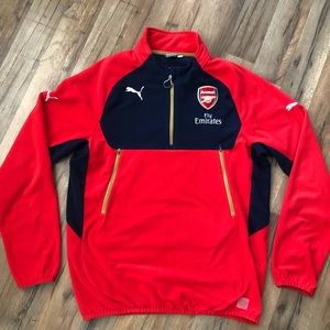 Puma Arsenal Mens Warm Cell Training pullover.
